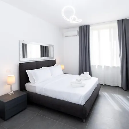 Travel House 公寓 *