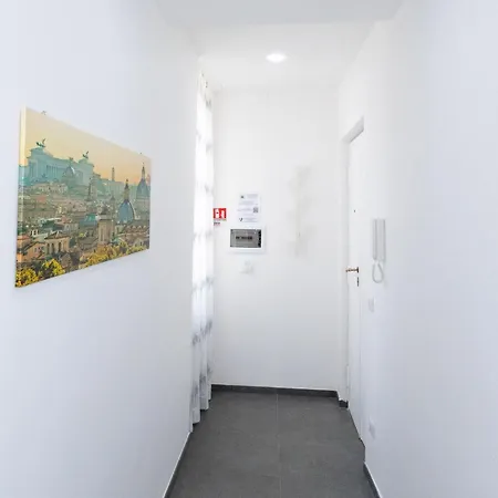 Travel House * 罗马